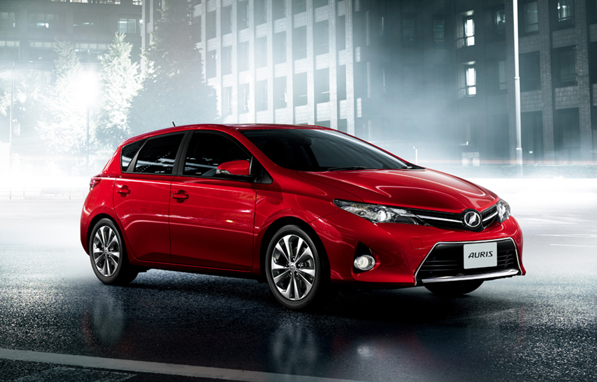 TOYOTA RELEASES NEW COROLLA IN JAPAN
